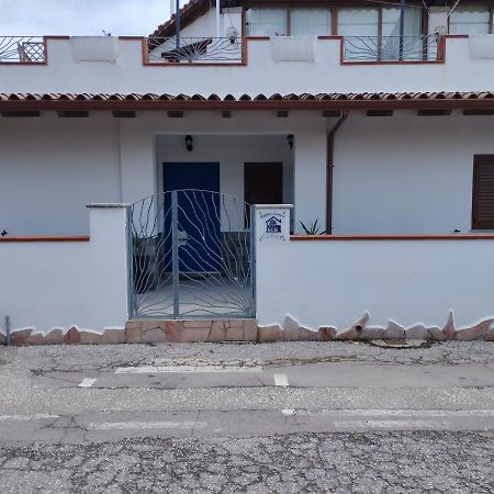 Affitta Camere Zio Peppe Сан-Теодоро Экстерьер фото